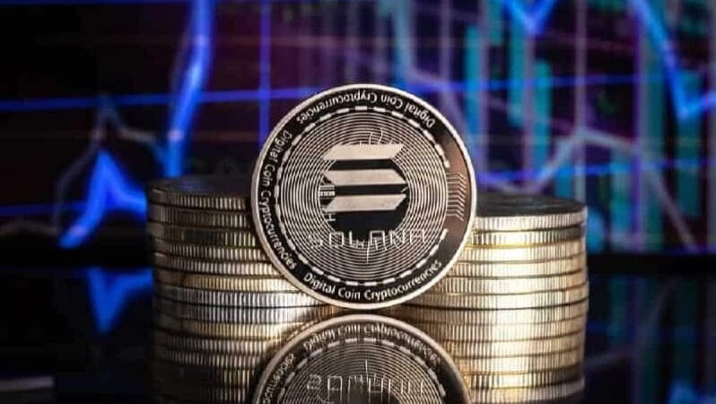 Solana Bulls Eye $260 As Key Support Holds, Says Crypto Analyst